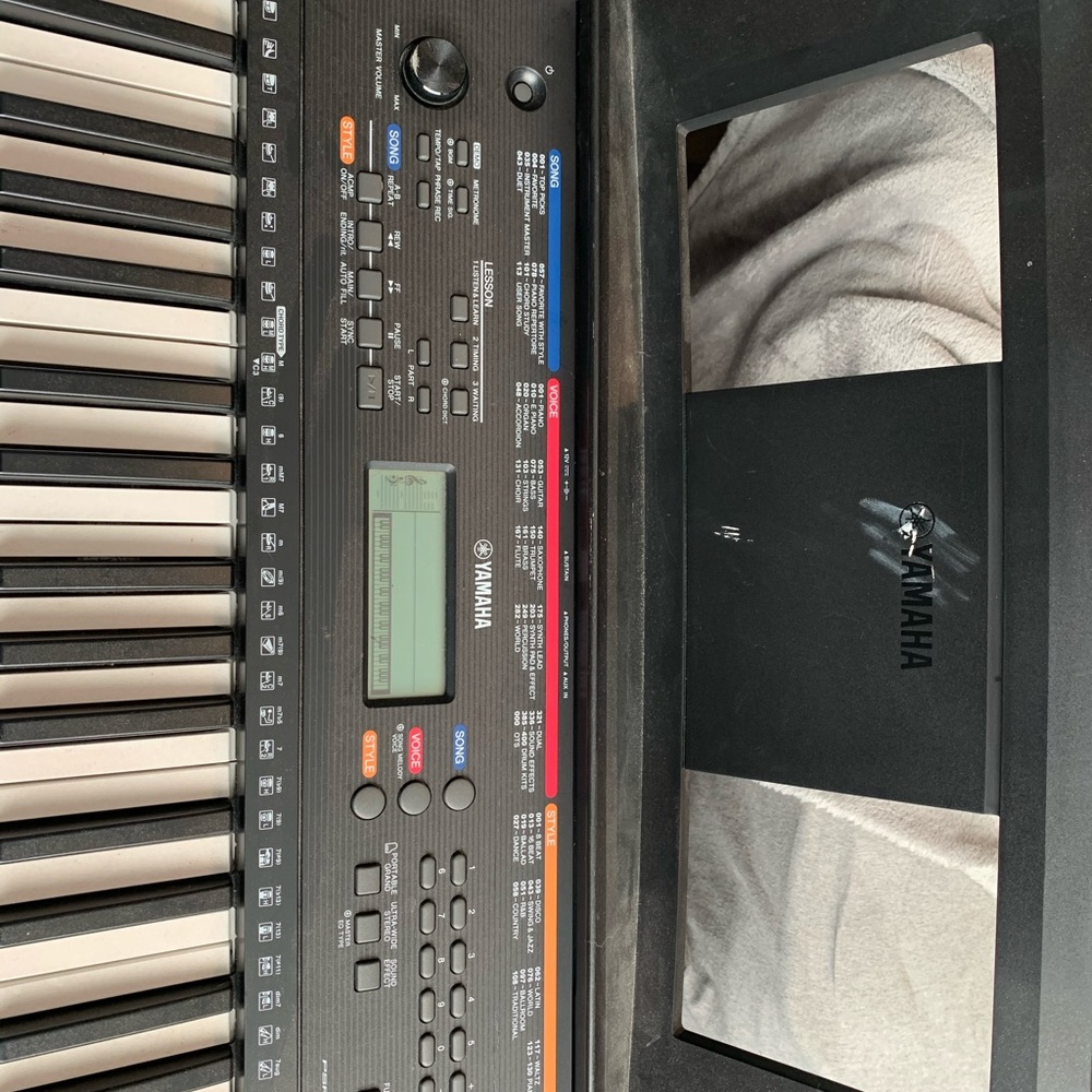 Keyboard - Picture 4 of 9